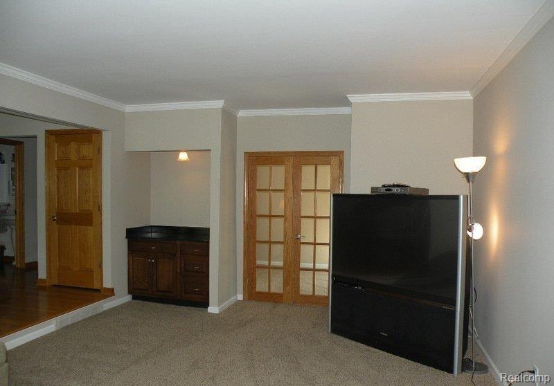 45669 Drexel Road Canton, MI 48187 - Photo 11 of 20 Family Room with Fireplace view