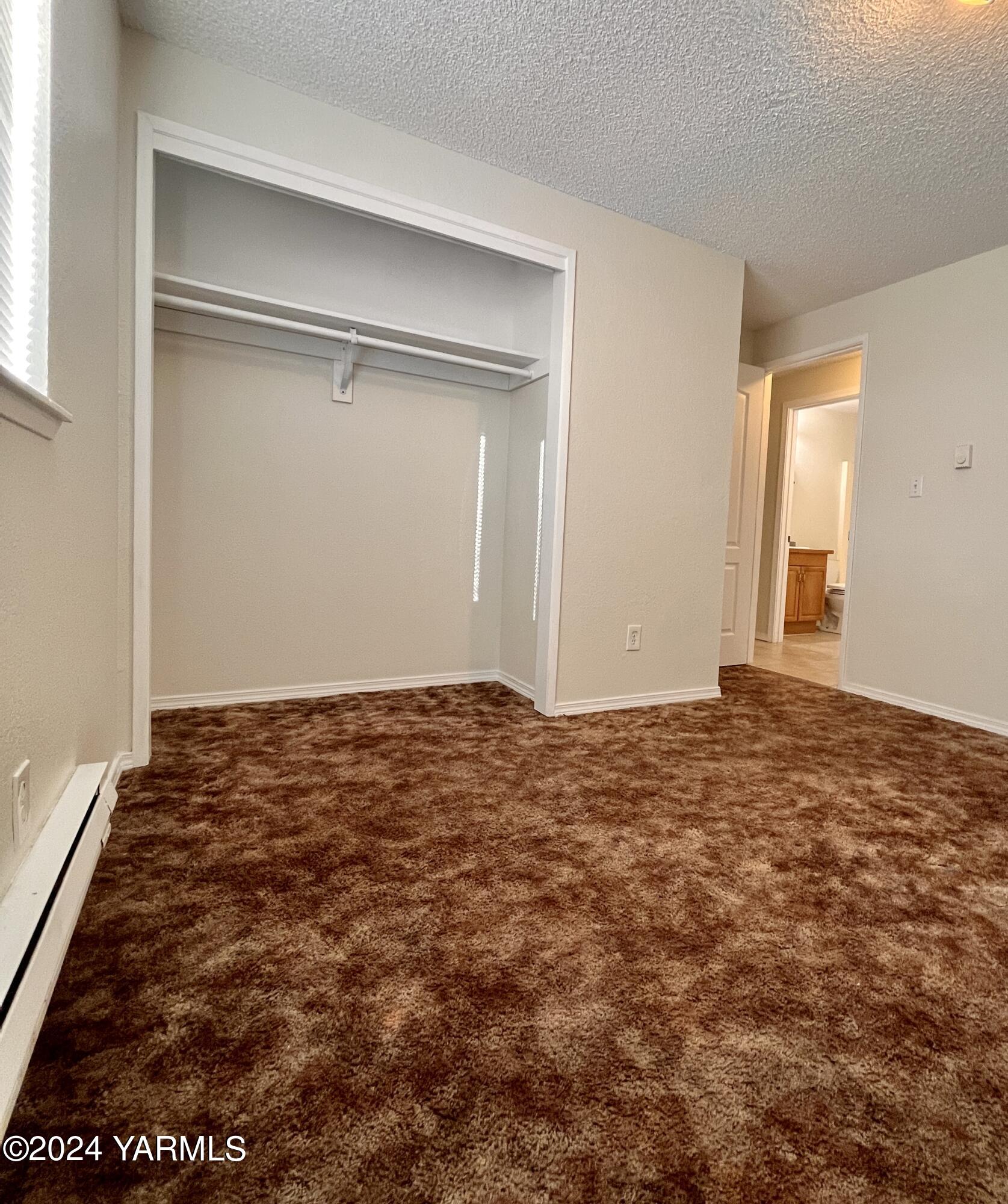 1403-1405 Roosevelt Avenue Yakima, WA 98902 - Photo 9 of 14 a view of empty room