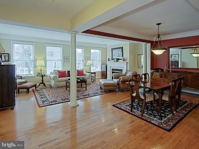 11197 Square Sail Court Reston, VA 20191 - Photo 1 of 30 Interior (General)