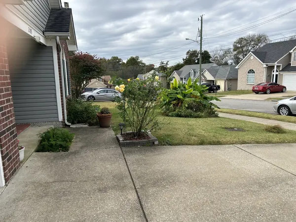 $1,895 | 2105 Candlebrook Court, Madison, TN 37115