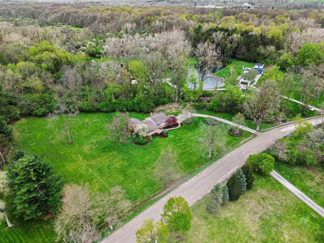 6595 Napier Road Plymouth, MI 48170 - Photo 30 of 36