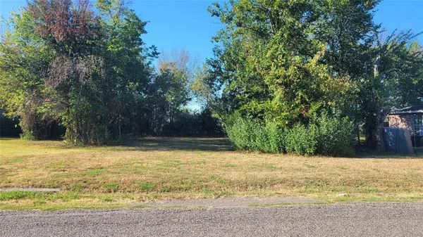 $42,500 | 1905 Sycamore Street, Commerce, TX 75428