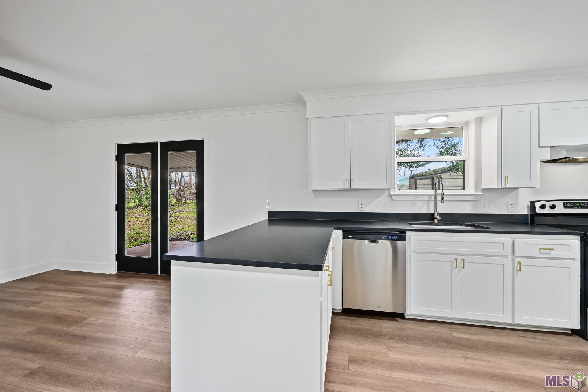 30730 Dunn Road Denham Springs, LA 70726 - Photo 7 of 15