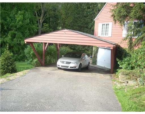 144 Thompsonville Road Canonsburg, PA 15317 - Photo 15 of 18 Parking Lot/Garage.