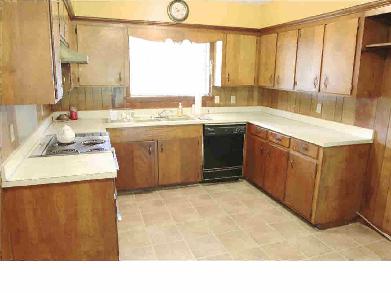 828 Colonial Circle Jackson, MS 39211 - Photo 8 of 19 Photo 8