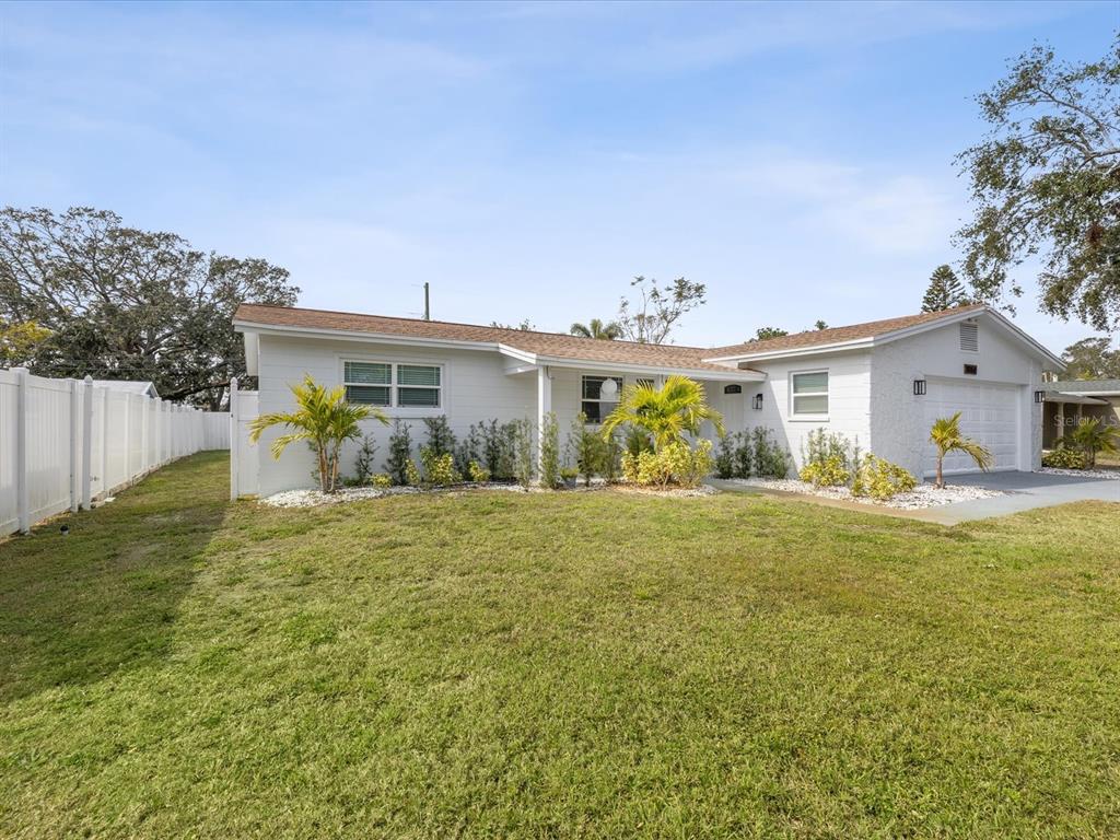 10264 Oakhurst Road Largo, FL 33774 - Photo 38 of 38