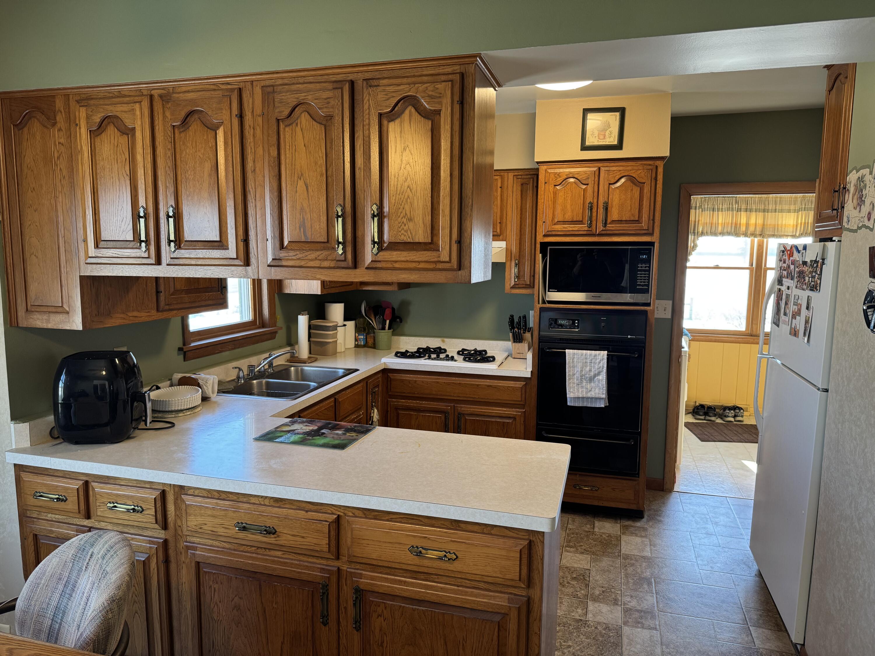 9844 North Us Highway Demotte, IN 46310 - Photo 14 of 49 3000x2250