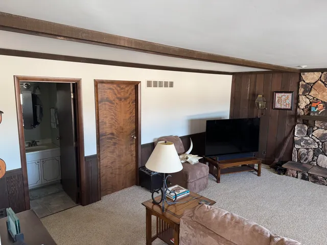 $429,900 | 9844 North Us Highway, Demotte, IN 46310