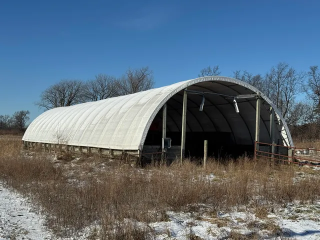 $429,900 | 9844 North Us Highway, Demotte, IN 46310