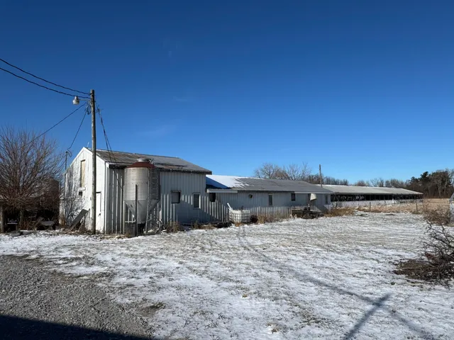 $429,900 | 9844 North Us Highway, Demotte, IN 46310