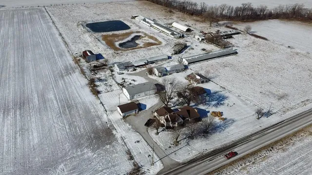 $429,900 | 9844 North Us Highway, Demotte, IN 46310