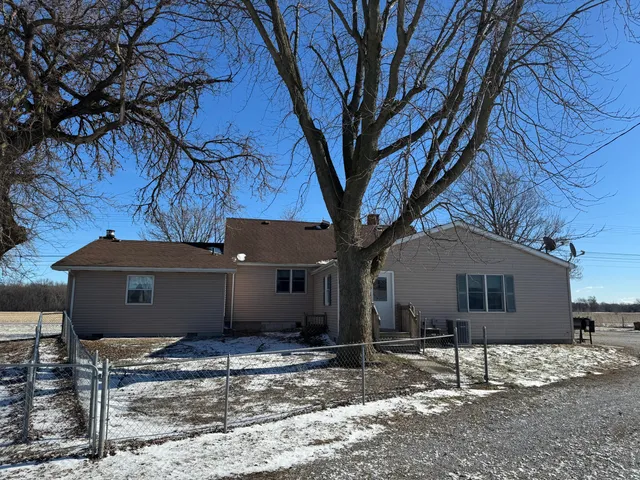 $429,900 | 9844 North Us Highway, Demotte, IN 46310