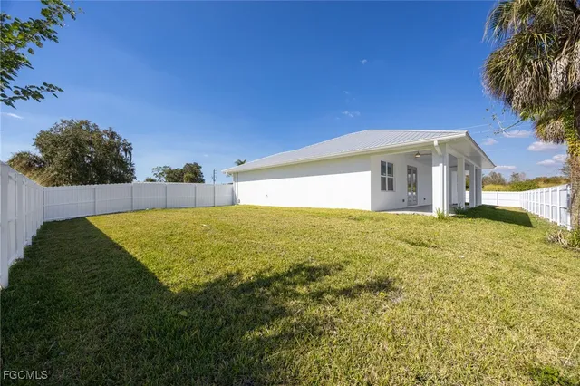 $449,000 | 3002 Mercer Way, LaBelle, FL 33935