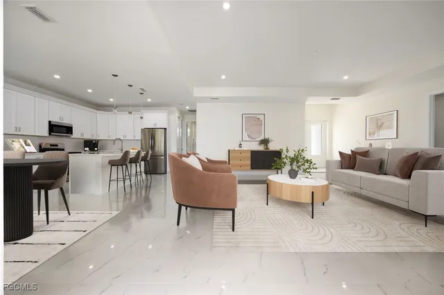 $449,000 | 3002 Mercer Way, LaBelle, FL 33935