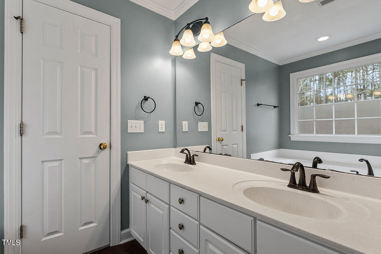2709 Dray Court Raleigh, NC 27613 - Photo 27 of 51 2709-Dray-Ct-Raleigh-NC-27613-MLS-00039