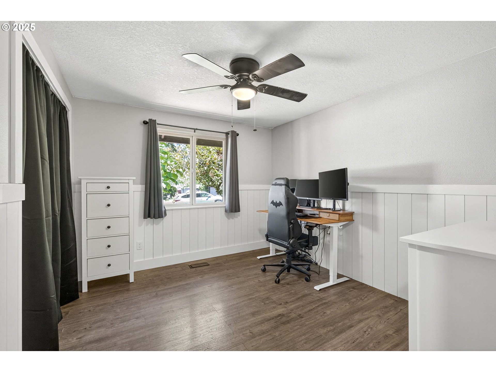 4755 Northwest Shaniko Court Portland, OR 97229 - Photo 20 of 34