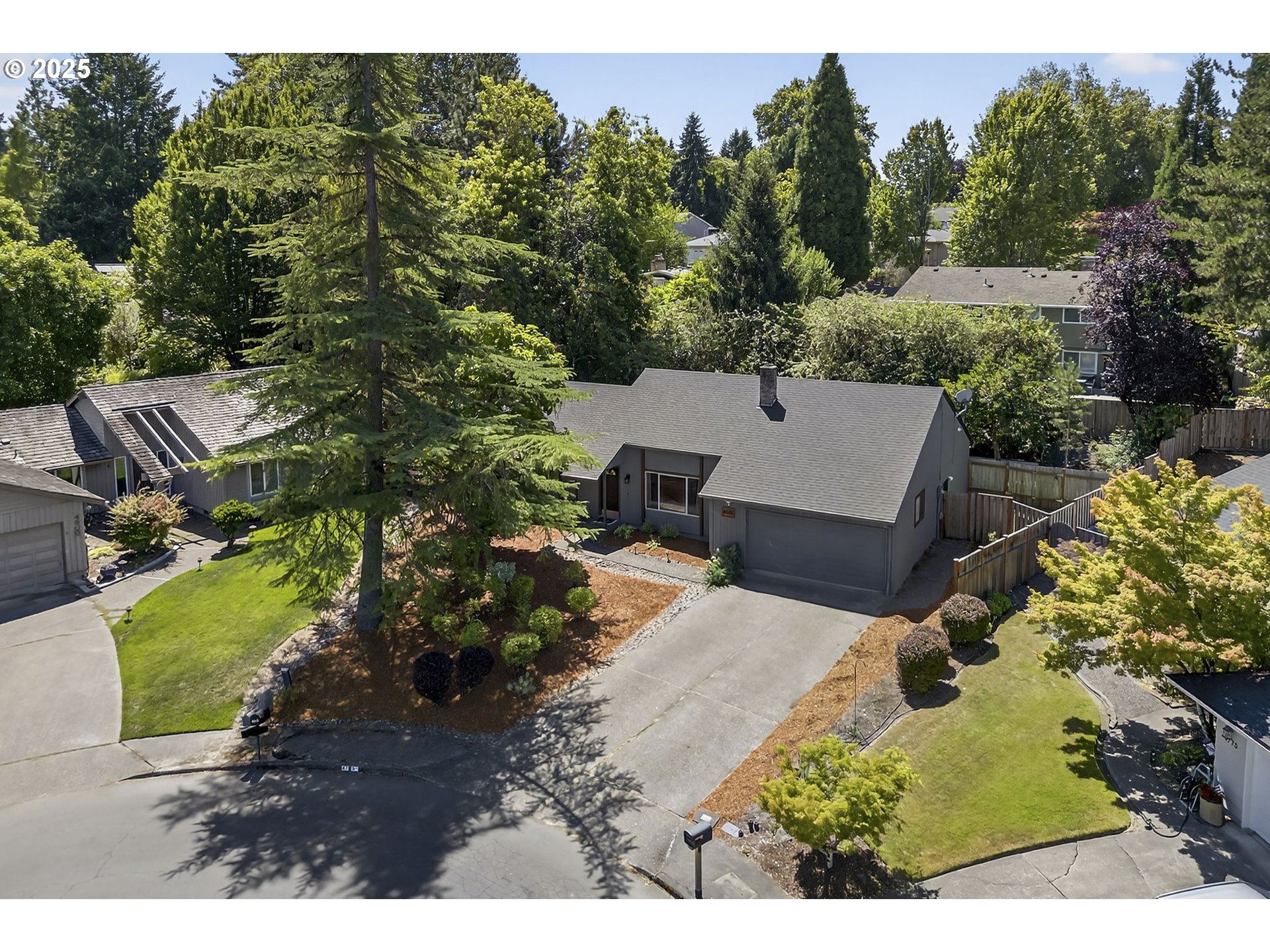 4755 Northwest Shaniko Court Portland, OR 97229 - Photo 2 of 34