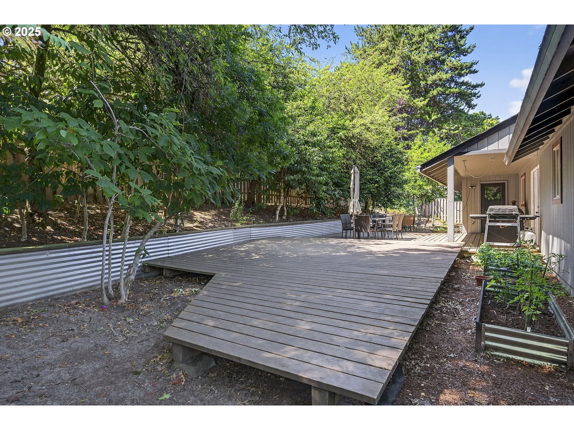 4755 Northwest Shaniko Court Portland, OR 97229 - Photo 26 of 34