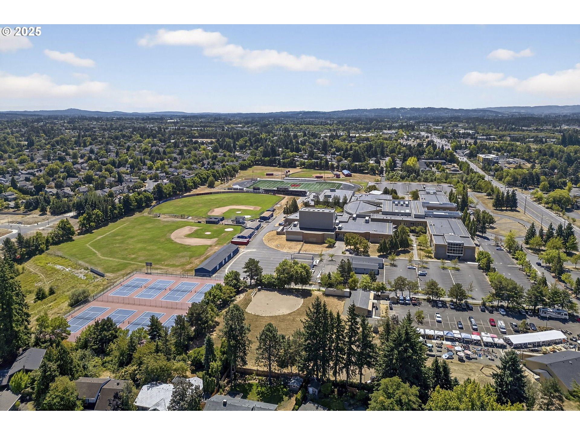 4755 Northwest Shaniko Court Portland, OR 97229 - Photo 33 of 34