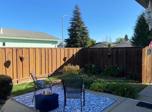 470 Suncrest Way Watsonville, CA 95076 - Photo 14 of 15 a garden view with a seating space