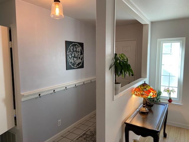 470 Suncrest Way Watsonville, CA 95076 - Photo 10 of 15 a dining room with furniture and a potted plants