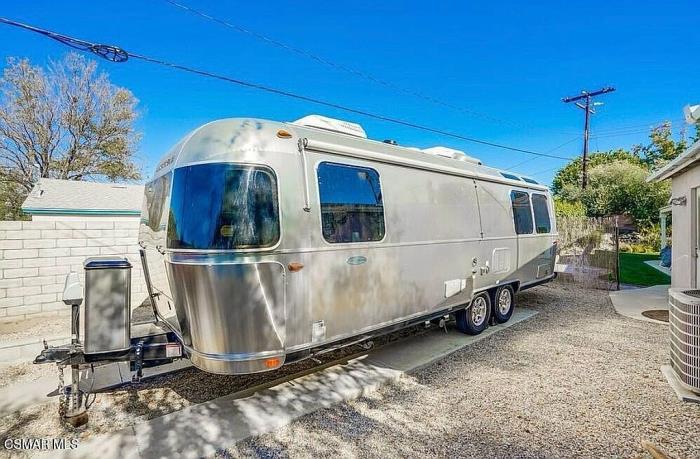 2090 Socrates Avenue Simi Valley, CA 93065 - Photo 22 of 30