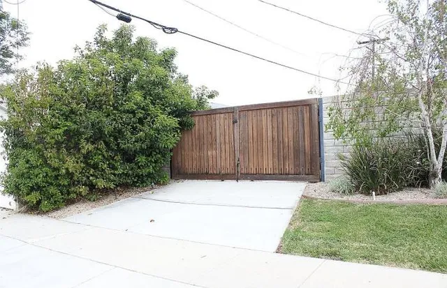 $789,000 | 2090 Socrates Avenue, Simi Valley, CA 93065