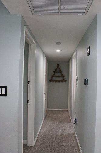 2090 Socrates Avenue Simi Valley, CA 93065 - Photo 5 of 30