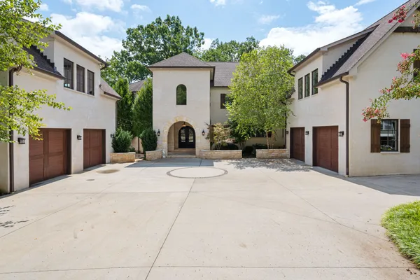 $4,365,000 | 817 Burton Point Road, Mount Juliet, TN 37122