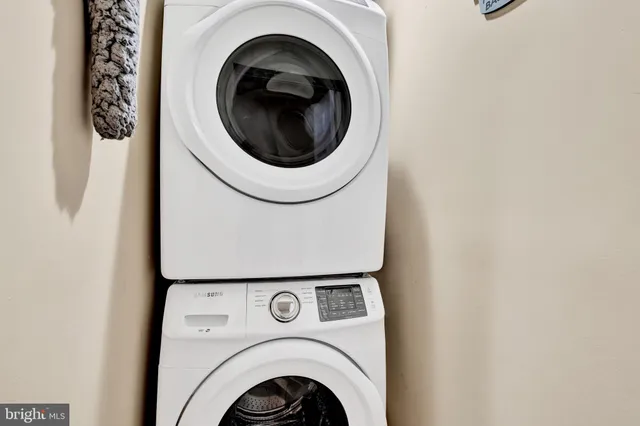 $199,999 | 1401 East Lanvale Street, Baltimore, MD 21213