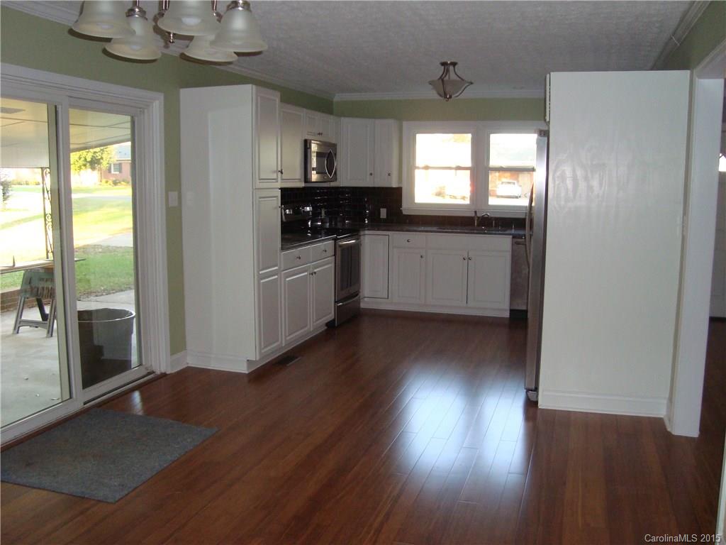 2206 Whitworth Road, Unit 9 Cherryville, NC 28021 - Photo 5 of 18 Gallery Image 5