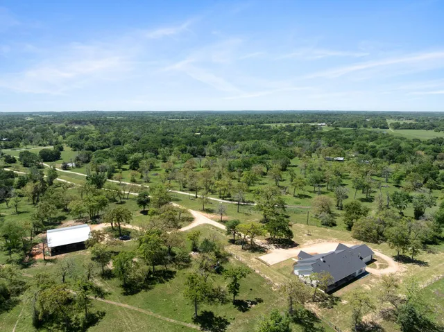 $3,150,000 | 4052 Kuykendall Road, Bellville, TX 77418