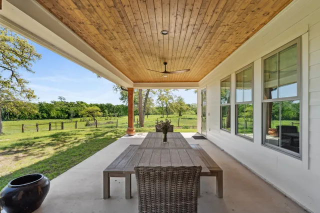 $3,150,000 | 4052 Kuykendall Road, Bellville, TX 77418