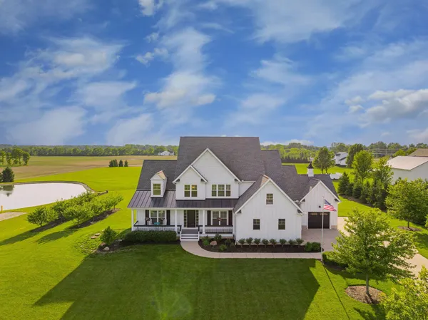 $1,050,000 | 3173 Barnes Road, Centerburg, OH 43011