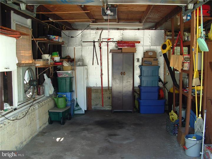 1127 Monmouth Road Mount Holly, NJ 08060 - Photo 11 of 13 Garage