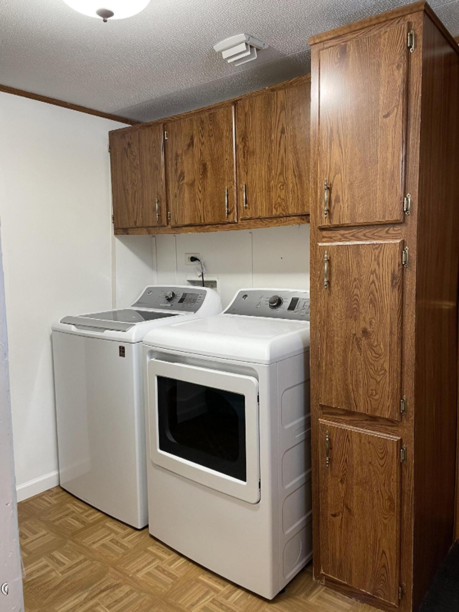 6738 Russell Road Twin Lake, MI 49457 - Photo 3 of 12 3