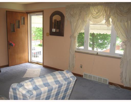 3703 Wayne Road Munhall, PA 15120 - Photo 3 of 8 Living Room.