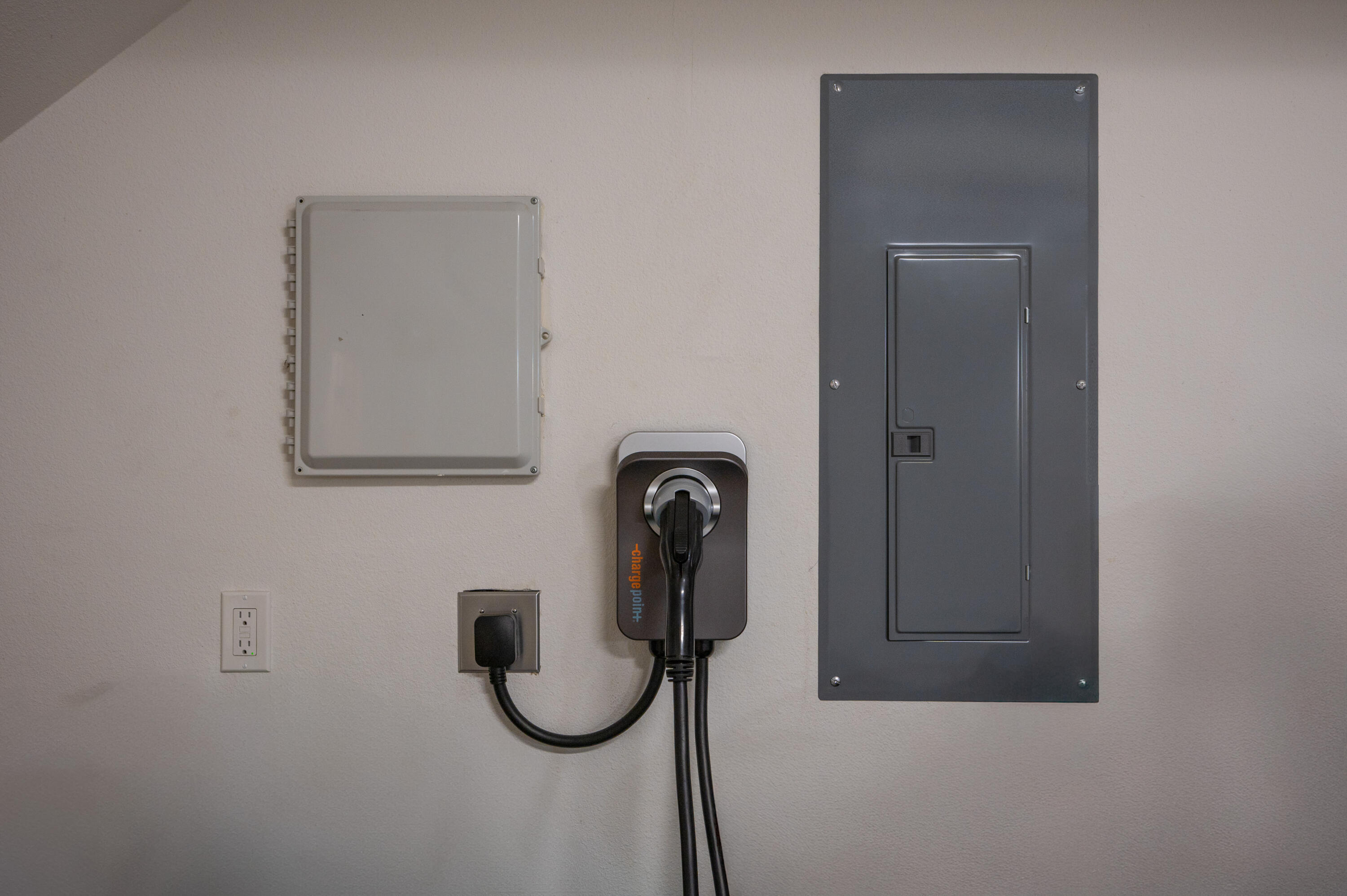 246 Robles Way Buellton, CA 93427 - Photo 22 of 26 a close view of cabinet with mirror