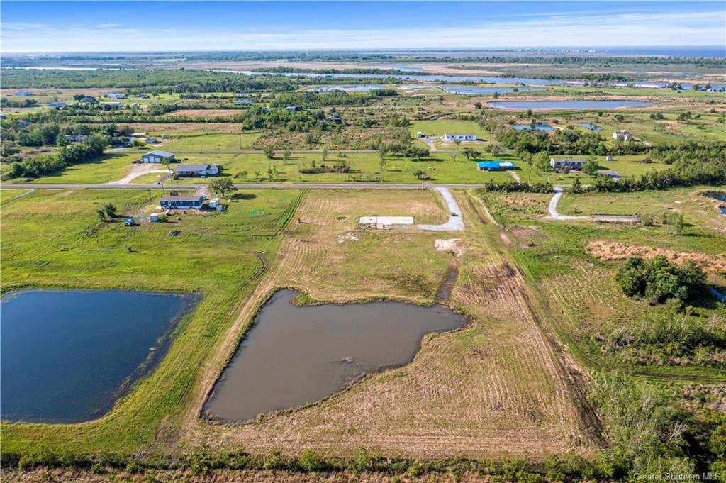 186 Chesson Road Lake Charles, LA 70607 - Photo 2 of 7