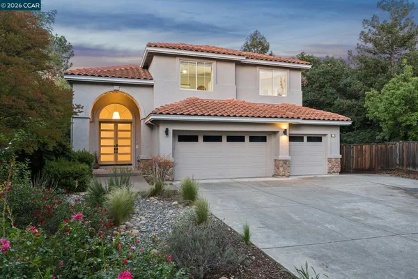 $1,979,000 | 116 Castle Rock Lane, Walnut Creek, CA 94598