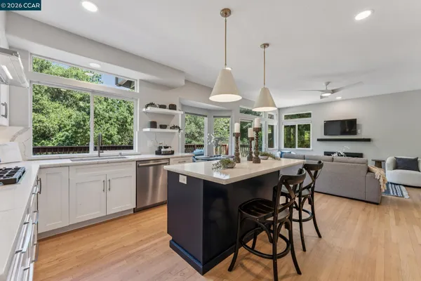 $1,979,000 | 116 Castle Rock Lane, Walnut Creek, CA 94598