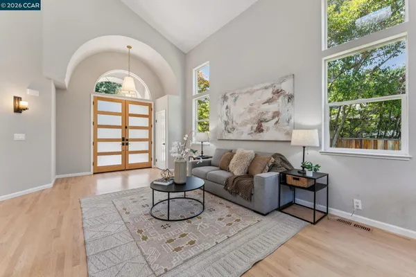 $1,979,000 | 116 Castle Rock Lane, Walnut Creek, CA 94598