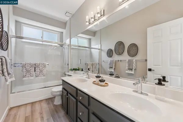 $1,979,000 | 116 Castle Rock Lane, Walnut Creek, CA 94598