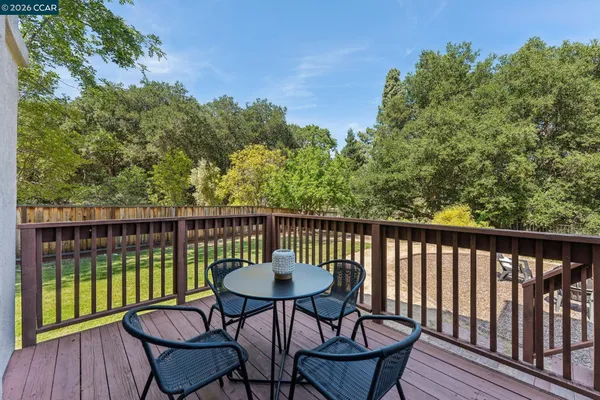 $1,979,000 | 116 Castle Rock Lane, Walnut Creek, CA 94598