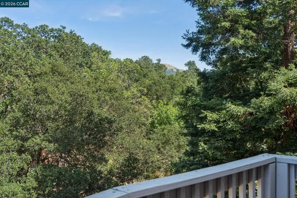 $1,979,000 | 116 Castle Rock Lane, Walnut Creek, CA 94598