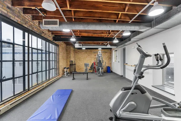 $194,900 | 113 West Wayne Street, Unit 303, Fort Wayne, IN 46802