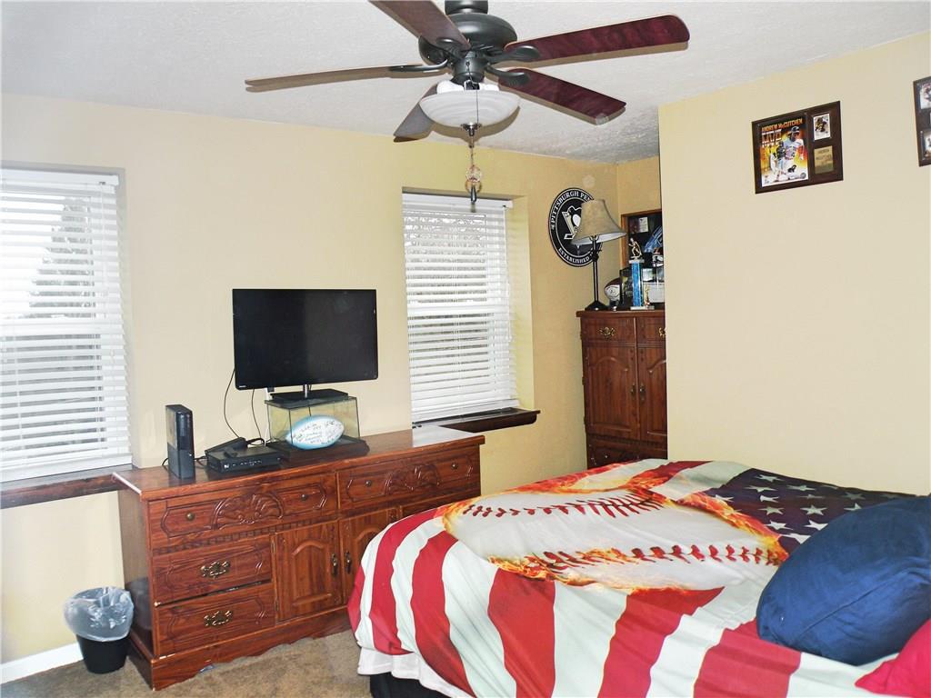 5441 Hardt Road Gibsonia, PA 15044 - Photo 14 of 17 Gallery Image 14