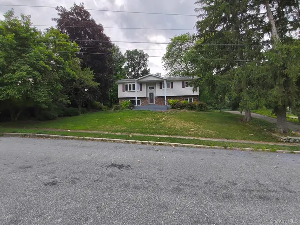 $3,700 | 6 O Sullivan Lane, Monroe, NY 10950