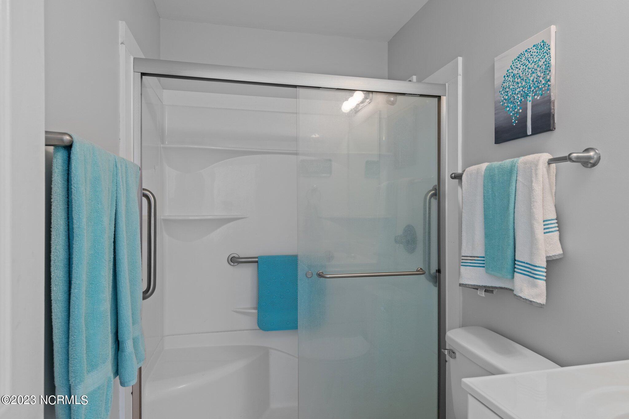 476 Bogue Loop Road Newport, NC 28570 - Photo 23 of 47 23-web-or-mls-590A1816