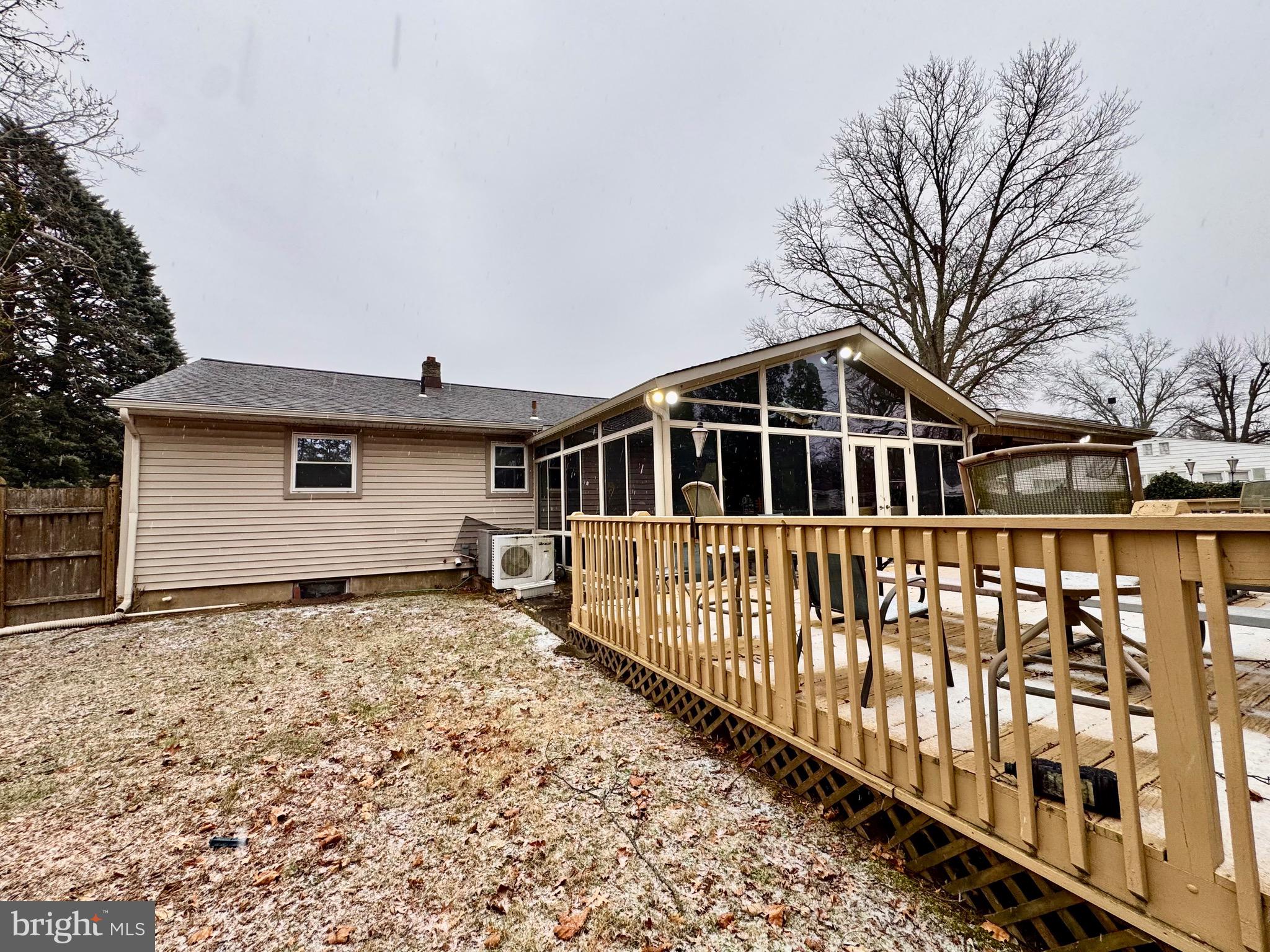 1286 Harding Road Vineland, NJ 08361 - Photo 11 of 40 a front view of a house with yard